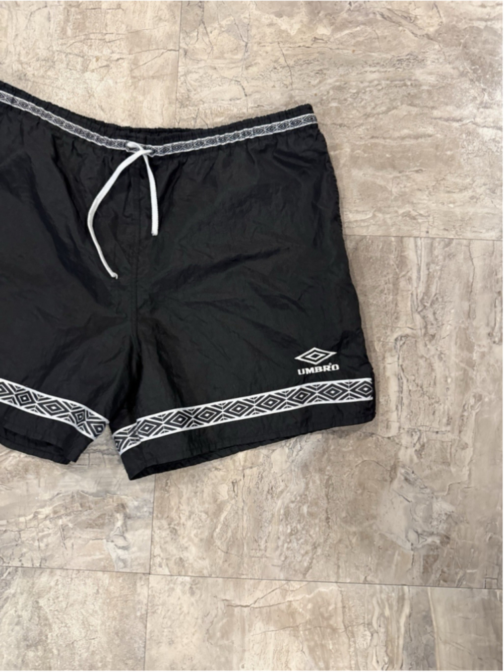 Vintage 90s Umbro Shorts Black Soccer Nylon Retro Diamond Tape Mens Large USA